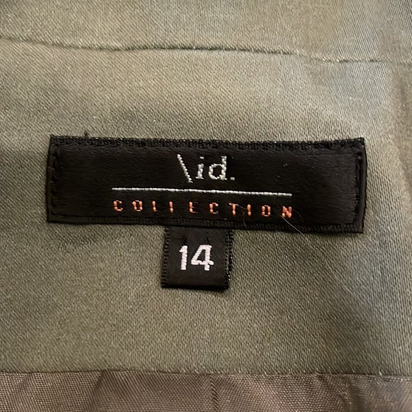 Womans khaki blazer - Picture 9 of 10